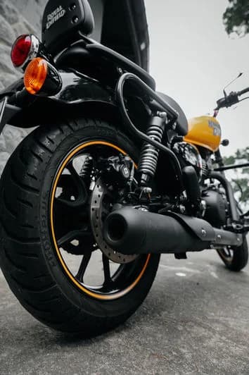 ROYAL ENFIELD 350 YELLOW (5437) scooter