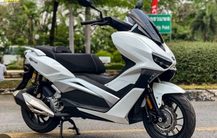 270сс 2023 scooter