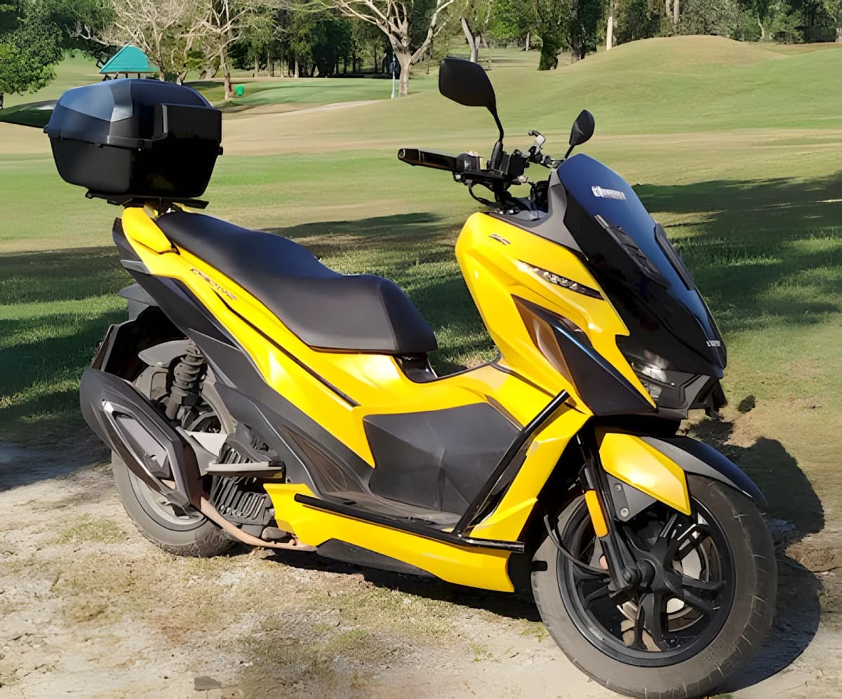 150сс 2023 scooter